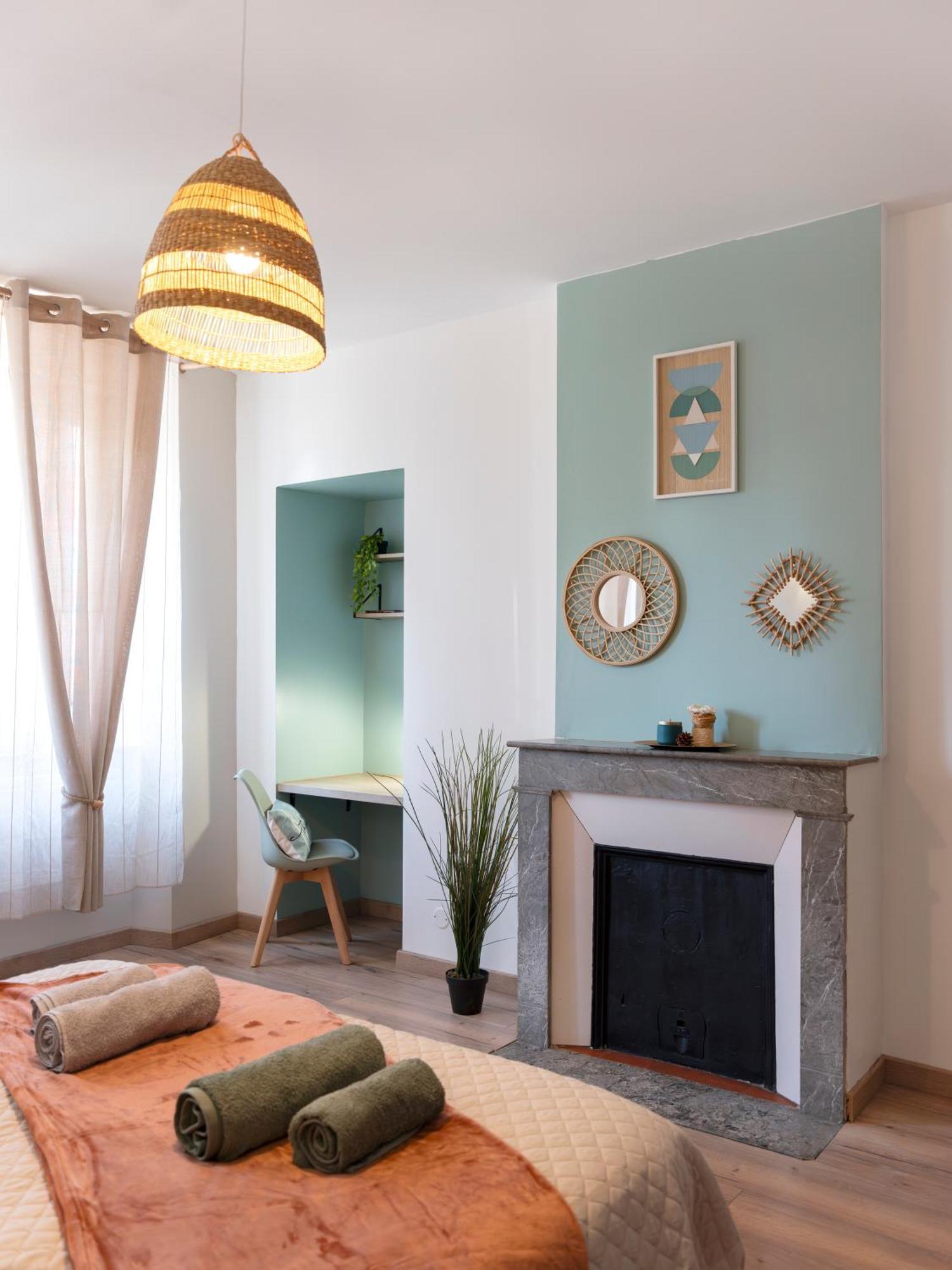 Clairchene - Cosy Centre Parking Spacieux Familial Verdun-sur-Meuse Exterior photo